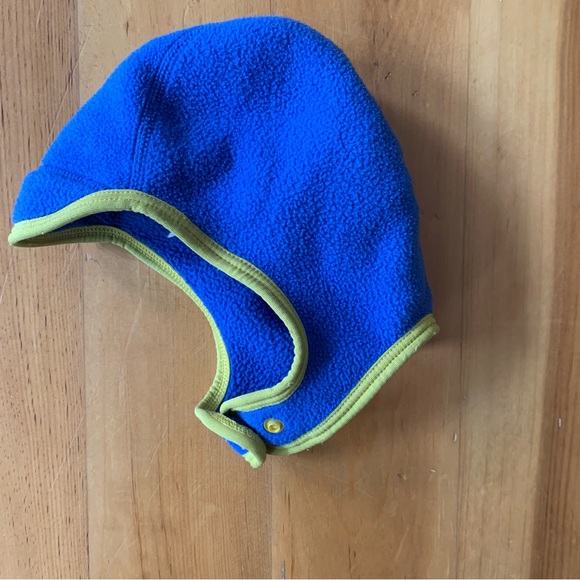 Patagonia 12-24 month hat - Picture 3 of 3